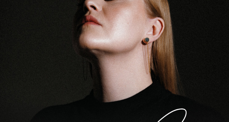 Gosia_Cisza_front_web_new